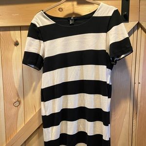 H&M Black and White Striped T-Shirt Dress, L